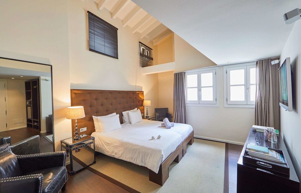 Puro Oasis Urban Hotel