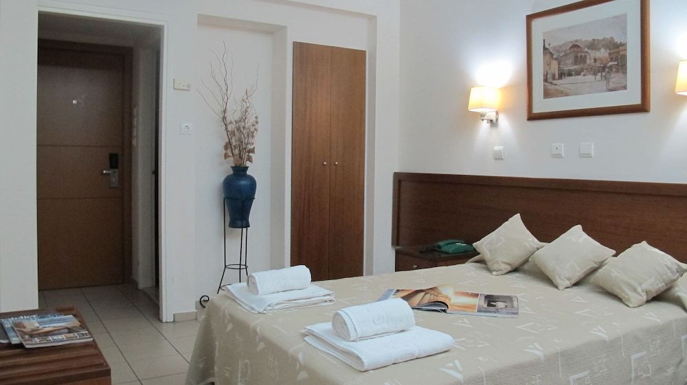 Hotel Solomou Athens Double or Twin Room 9