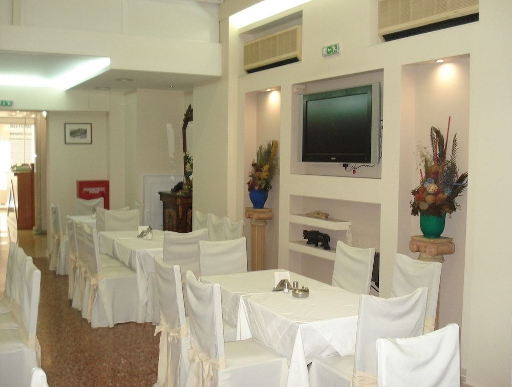 undefined Hotel Solomou Athens 4