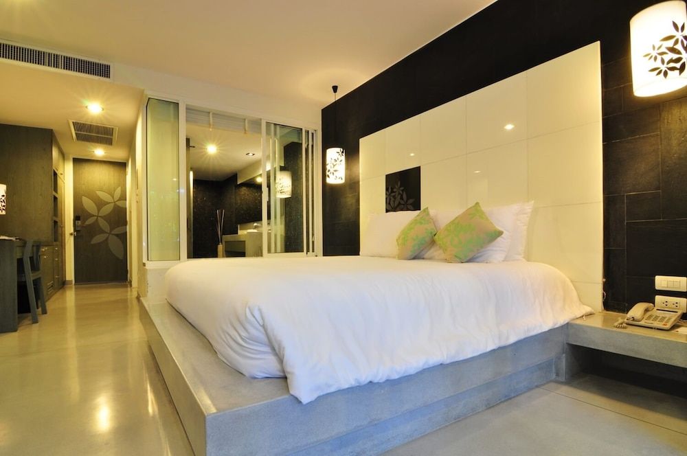 undefined Cher Resort 4
