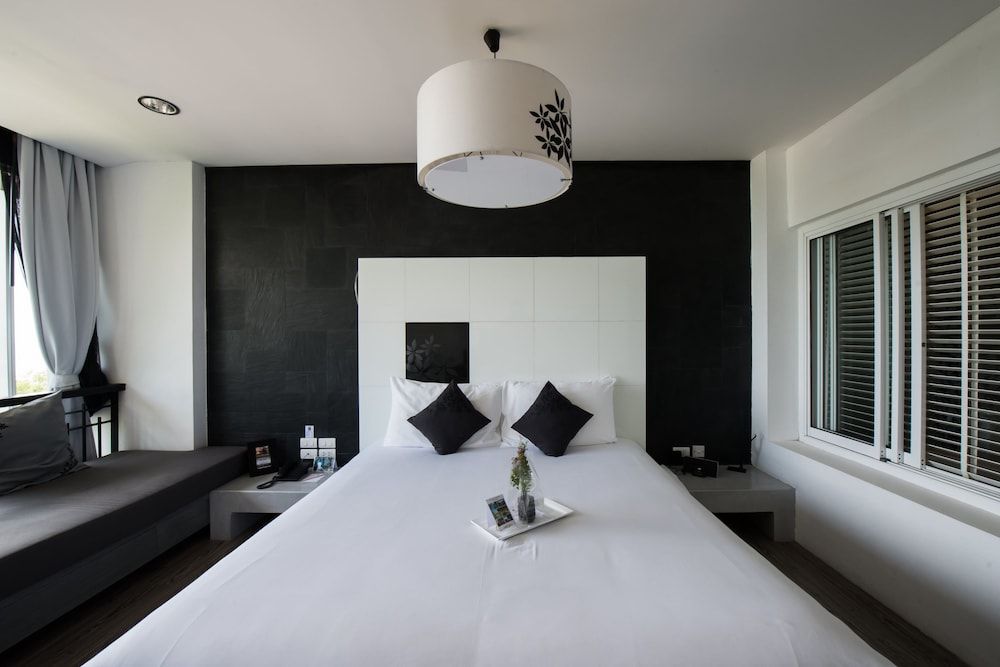 Cher Resort Sea View (Partial) 2