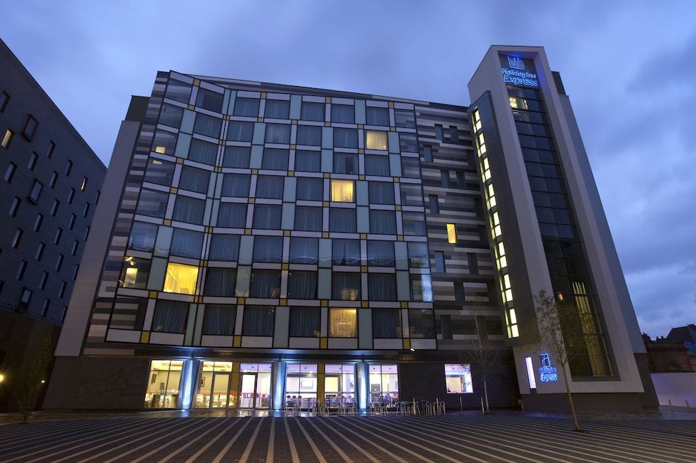 undefined Holiday Inn Express Manchester City Centre Arena by IHG 6