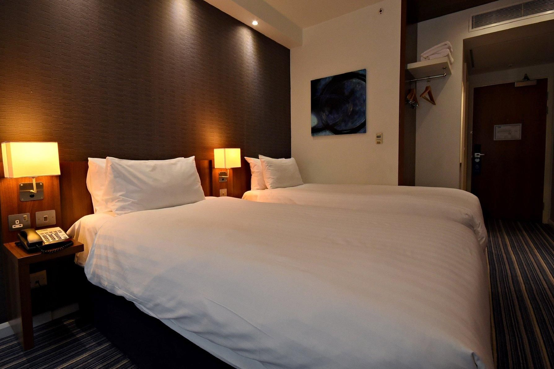 2 Single Bed Standard With Free Hot Breakfast