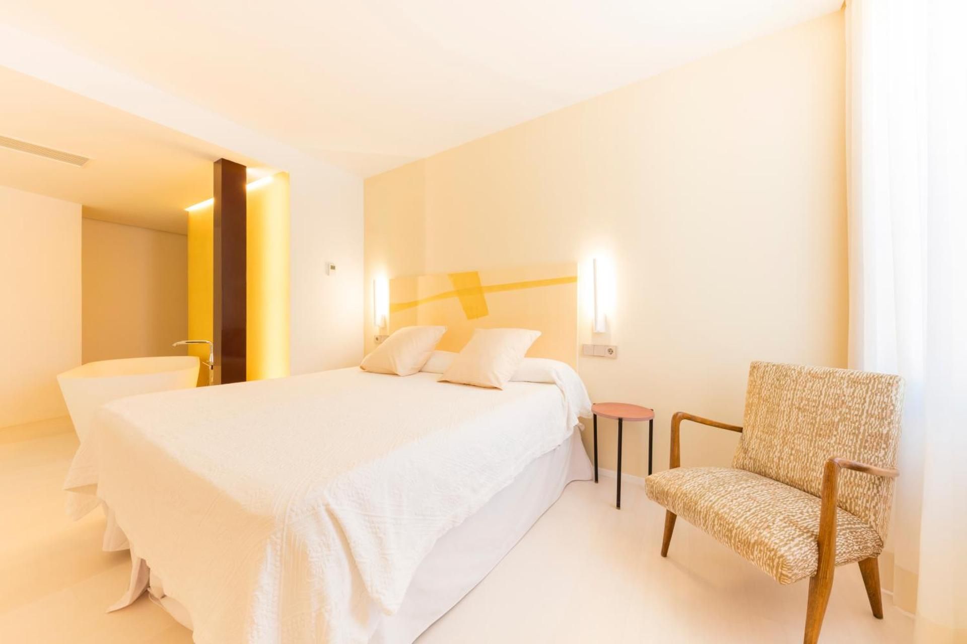 Deluxe Junior Suite