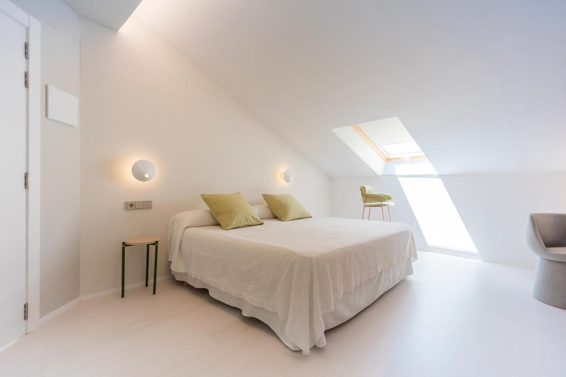 Deluxe Double Room For Single Use with Views