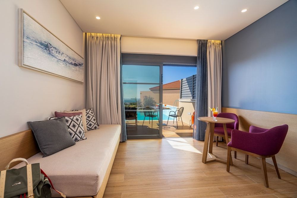 Junior Suite, Private Pool