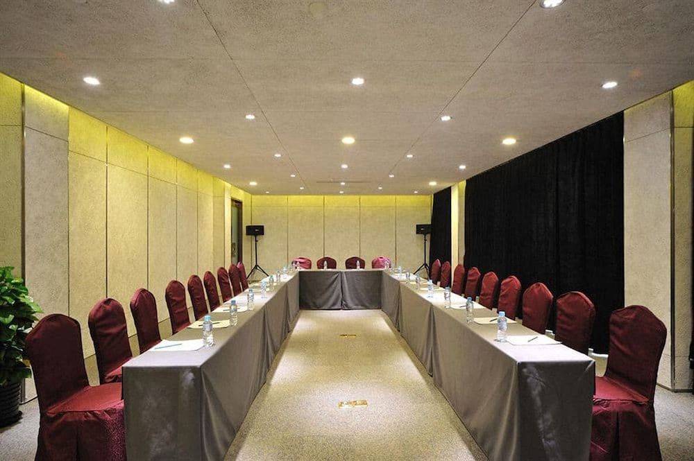 undefined Kingtown Riverside Hotel Plaza Shanghai 3