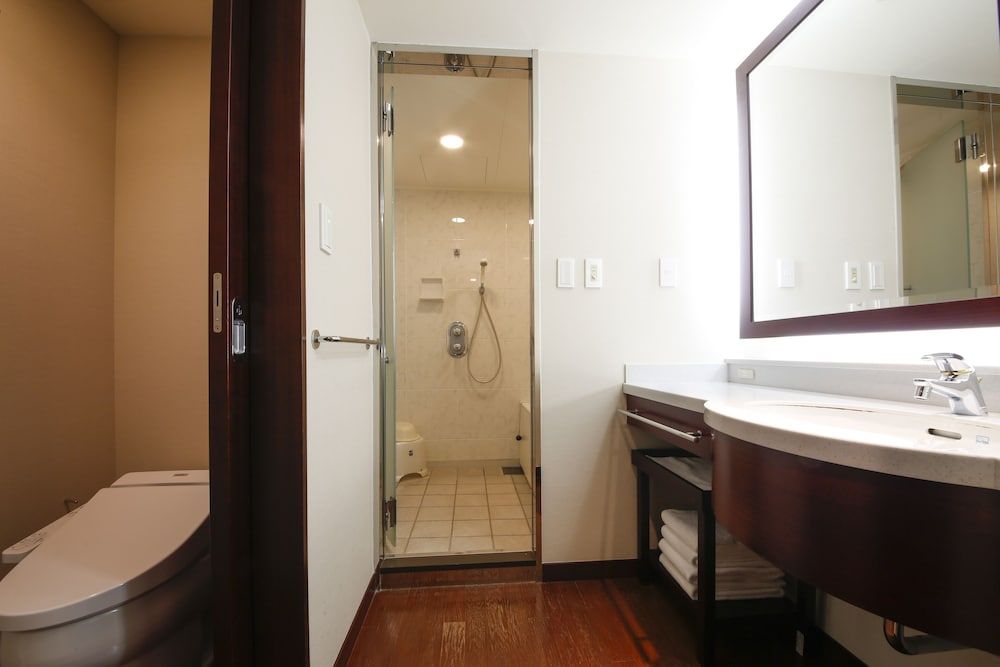 undefined Hotel Keihan Universal Tower 7