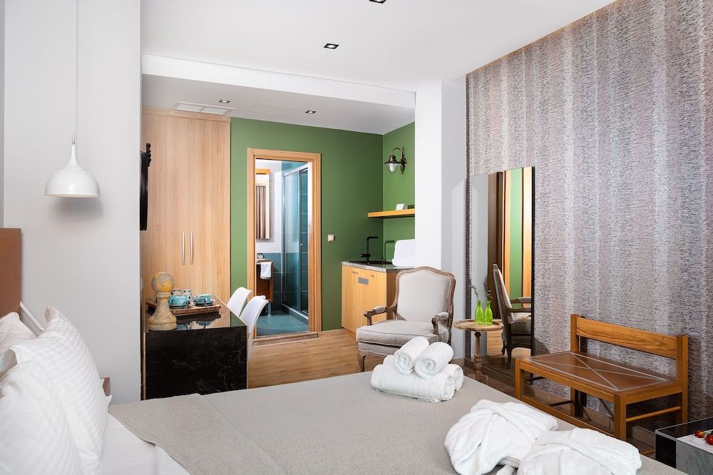 A for Athens Standard Double or Twin Room 3