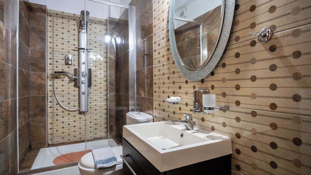 Toti Boutique Rooms Superior Triple Room, Mountain View 7