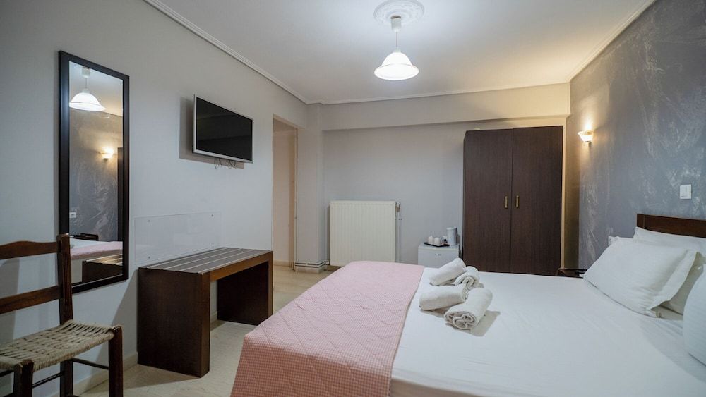 Toti Boutique Rooms Double Room (Meteora View) 2