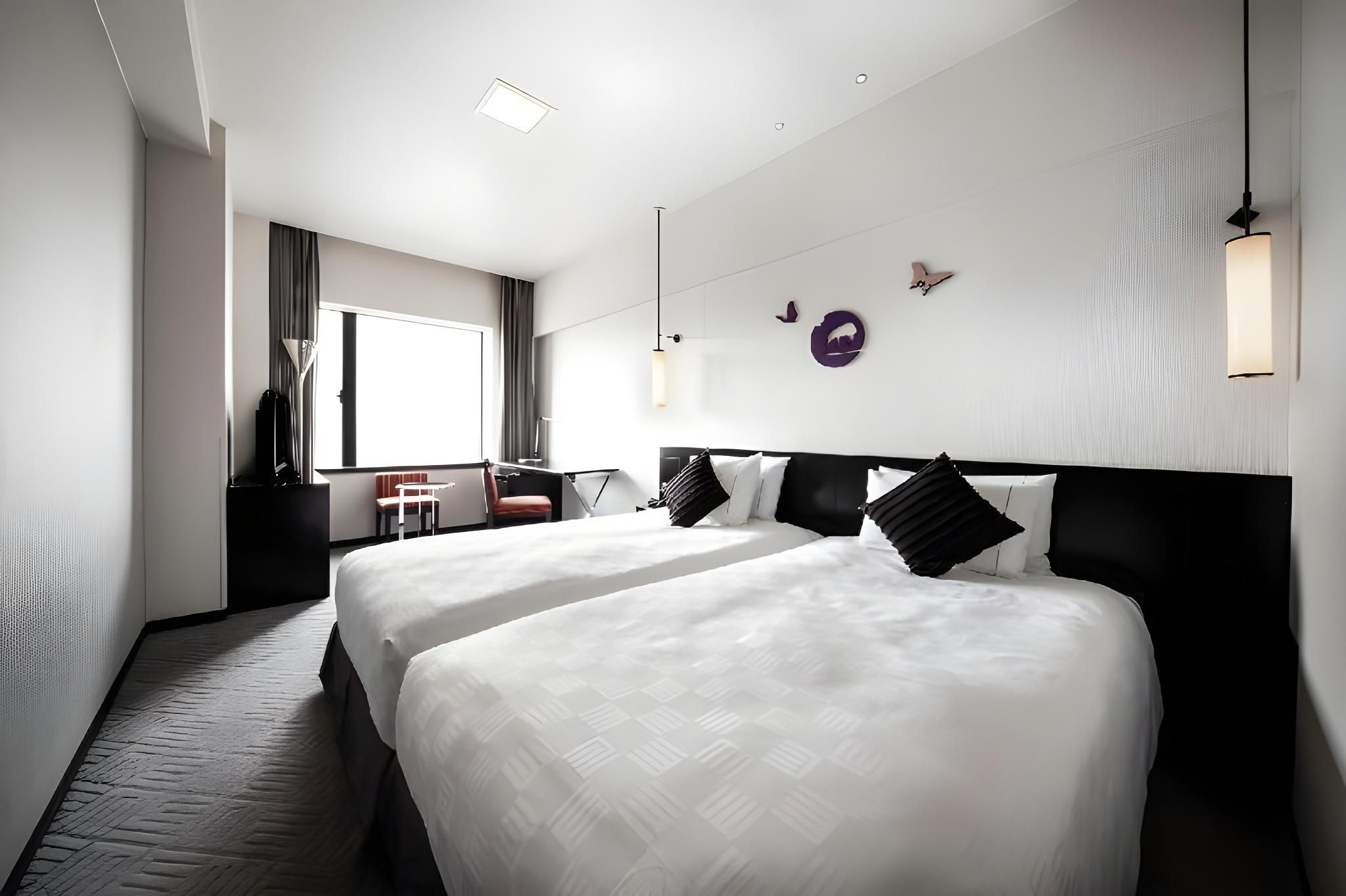 undefined The Royal Park Hotel Kyoto Sanjo 3