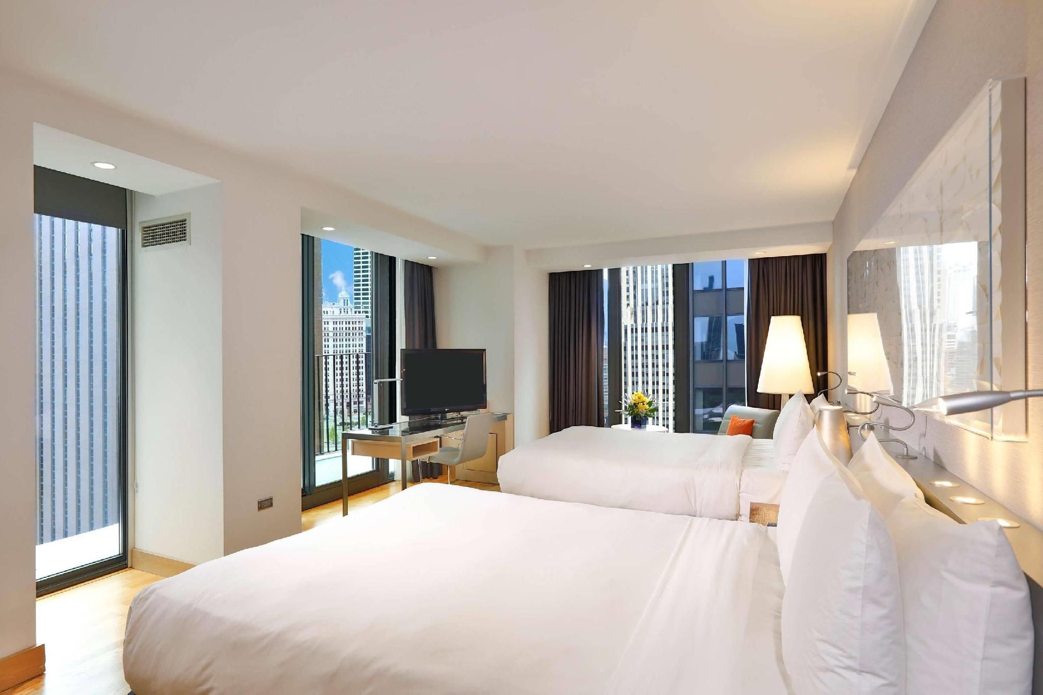 2 Queen Beds Non-Smoking