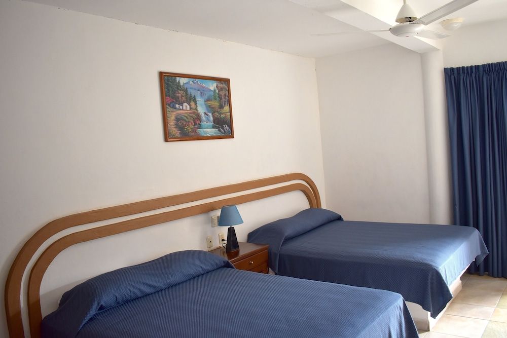 Hotel Plaza Almendros, Isla Mujeres Superior Room, 2 Double Beds 4
