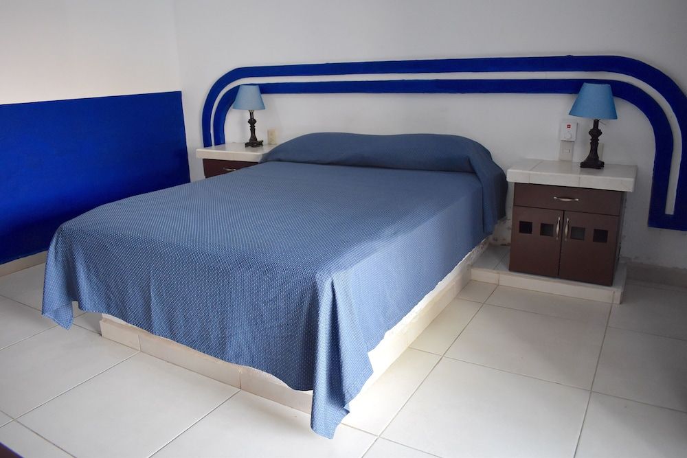 Hotel Plaza Almendros, Isla Mujeres Standard Room 2