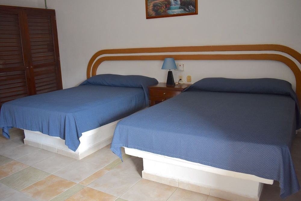 Hotel Plaza Almendros, Isla Mujeres Superior Room, 2 Double Beds 7