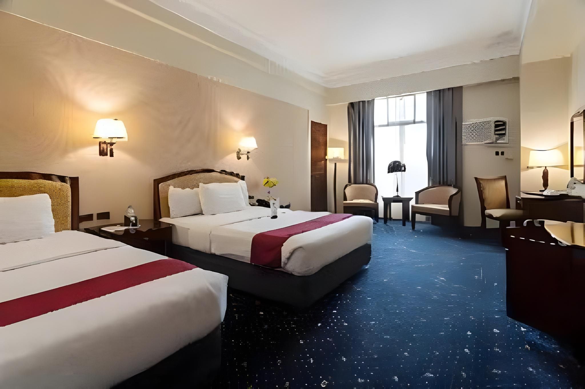 Grand Family Suite (10 pax)