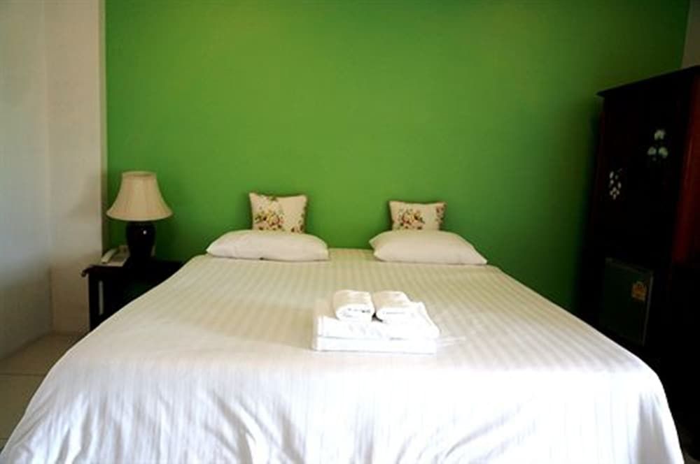 Smile Hua-Hin Resort Superior Room, 1 King Bed 3