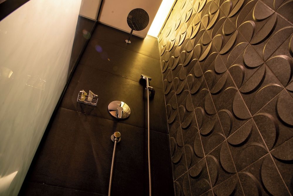 The Blowfish Hotel Executive Double Room 5