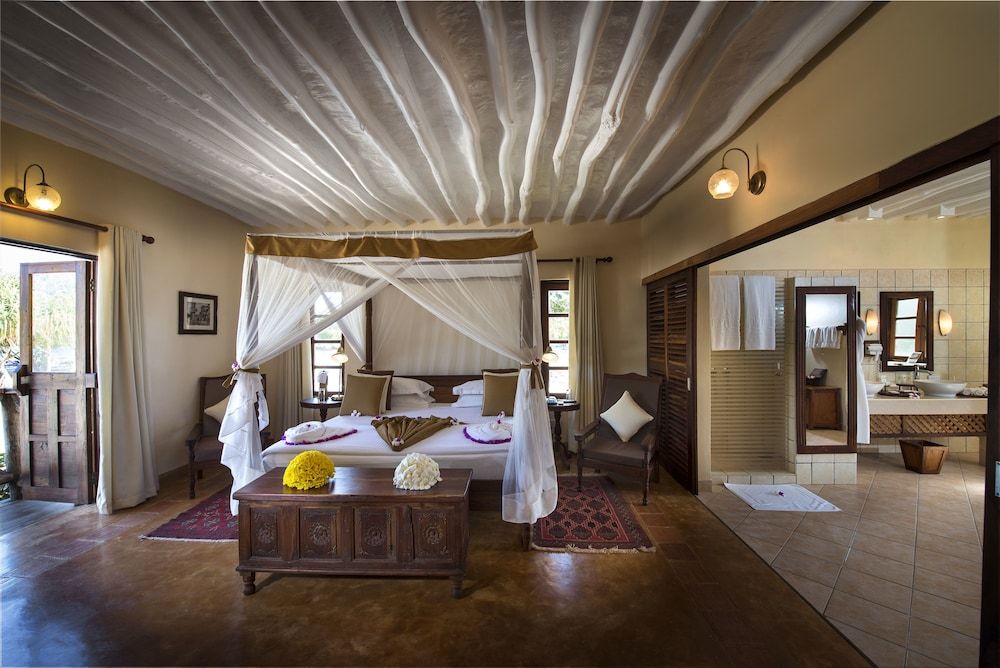 Neptune Pwani Beach Resort & Spa Zanzibar Beach Front Suite 4