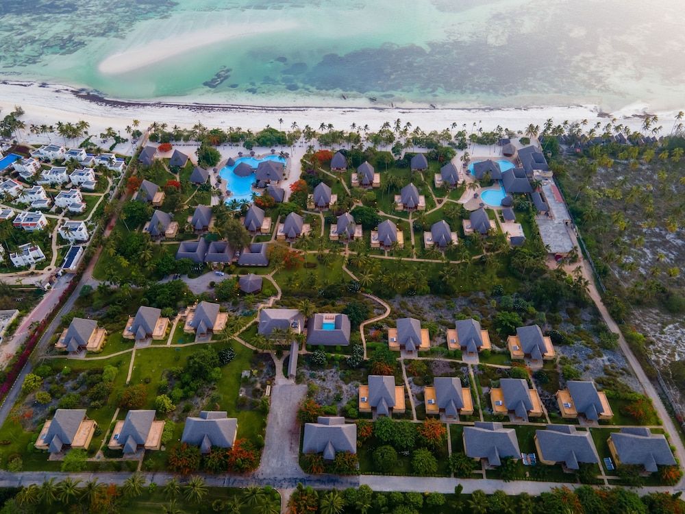 Neptune Pwani Beach Resort & Spa Zanzibar Beach Front Suite 5