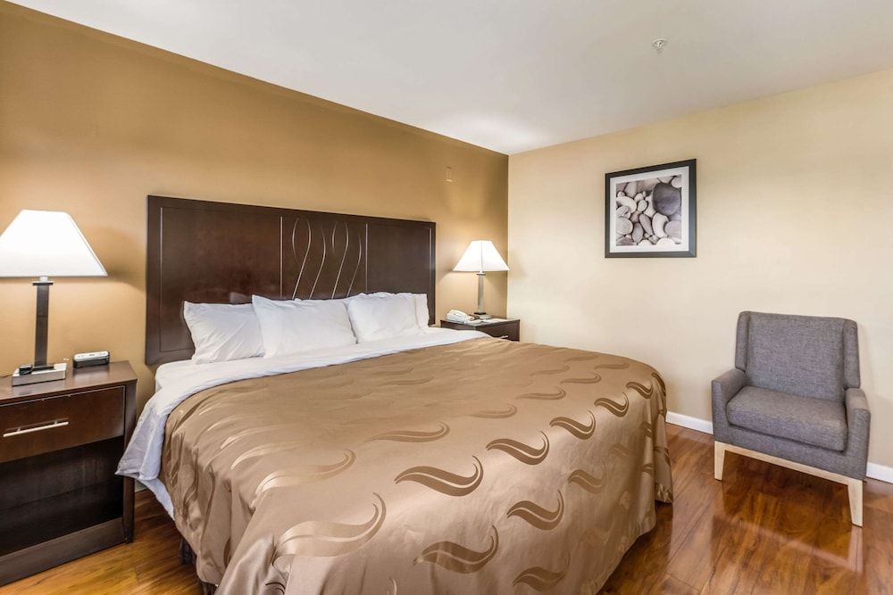 Room, 1 Queen Bed, Non Smoking