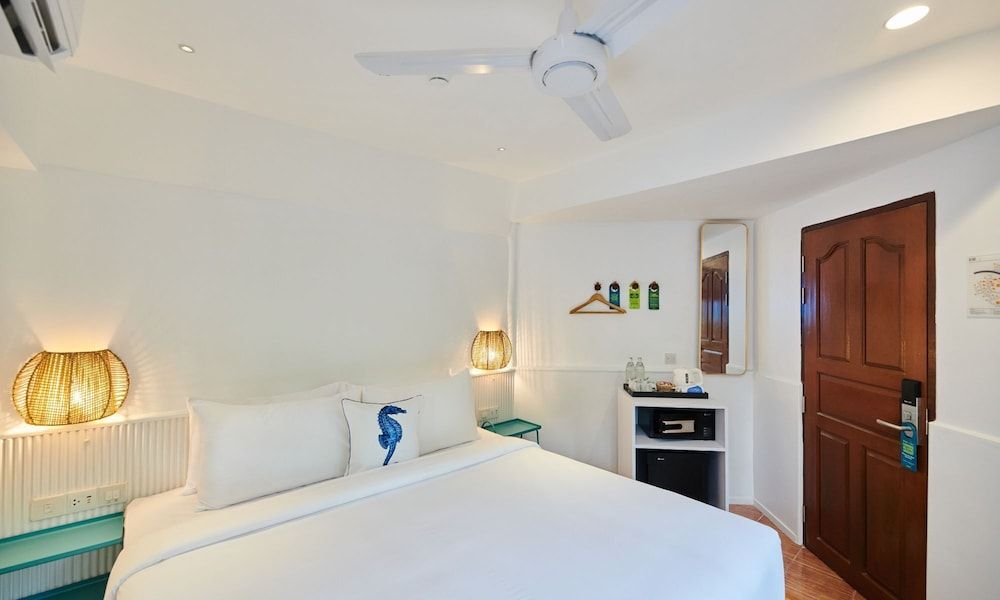 Lub d Koh Tao Tanote Bay Coral Hut Quad (Two-Bedroom Bungalow) 2