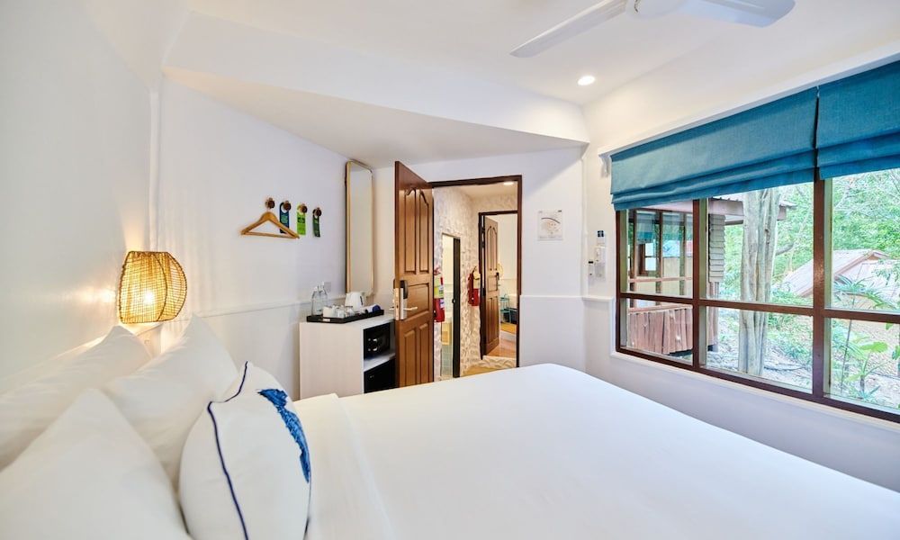 Lub d Koh Tao Tanote Bay Coral Hut Quad (Two-Bedroom Bungalow) 5