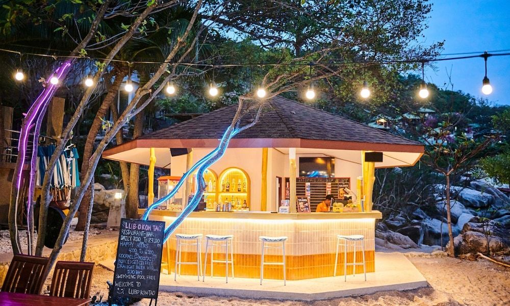 Beach Bar
