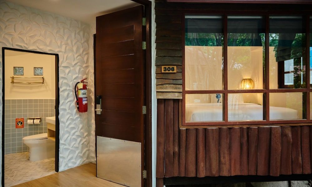 Lub d Koh Tao Tanote Bay Coral Hut Quad (Two-Bedroom Bungalow) 6