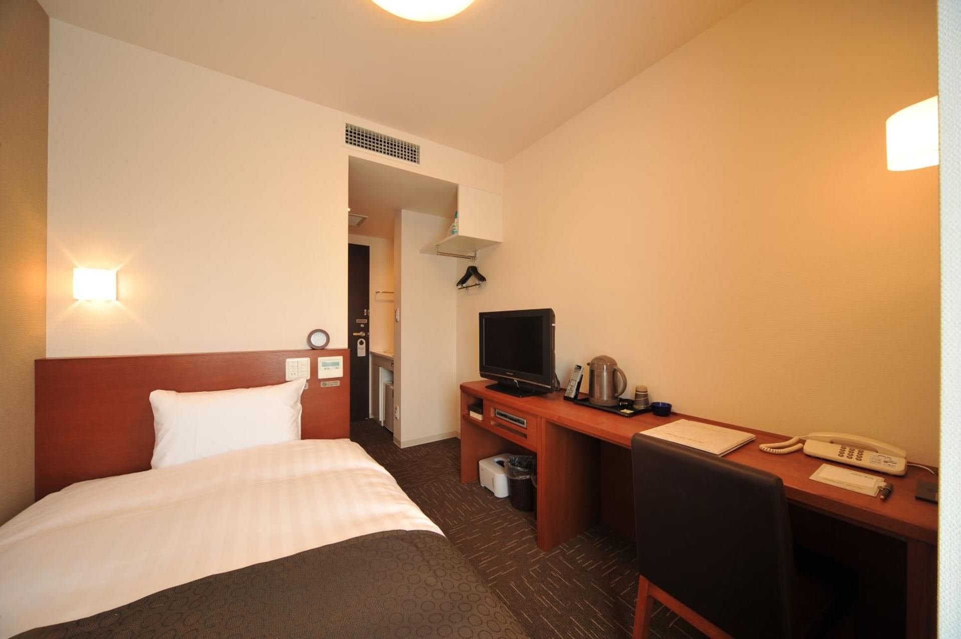Economy Single Room - Non-Smoking - Eco Plan(No Daily Cleaning)