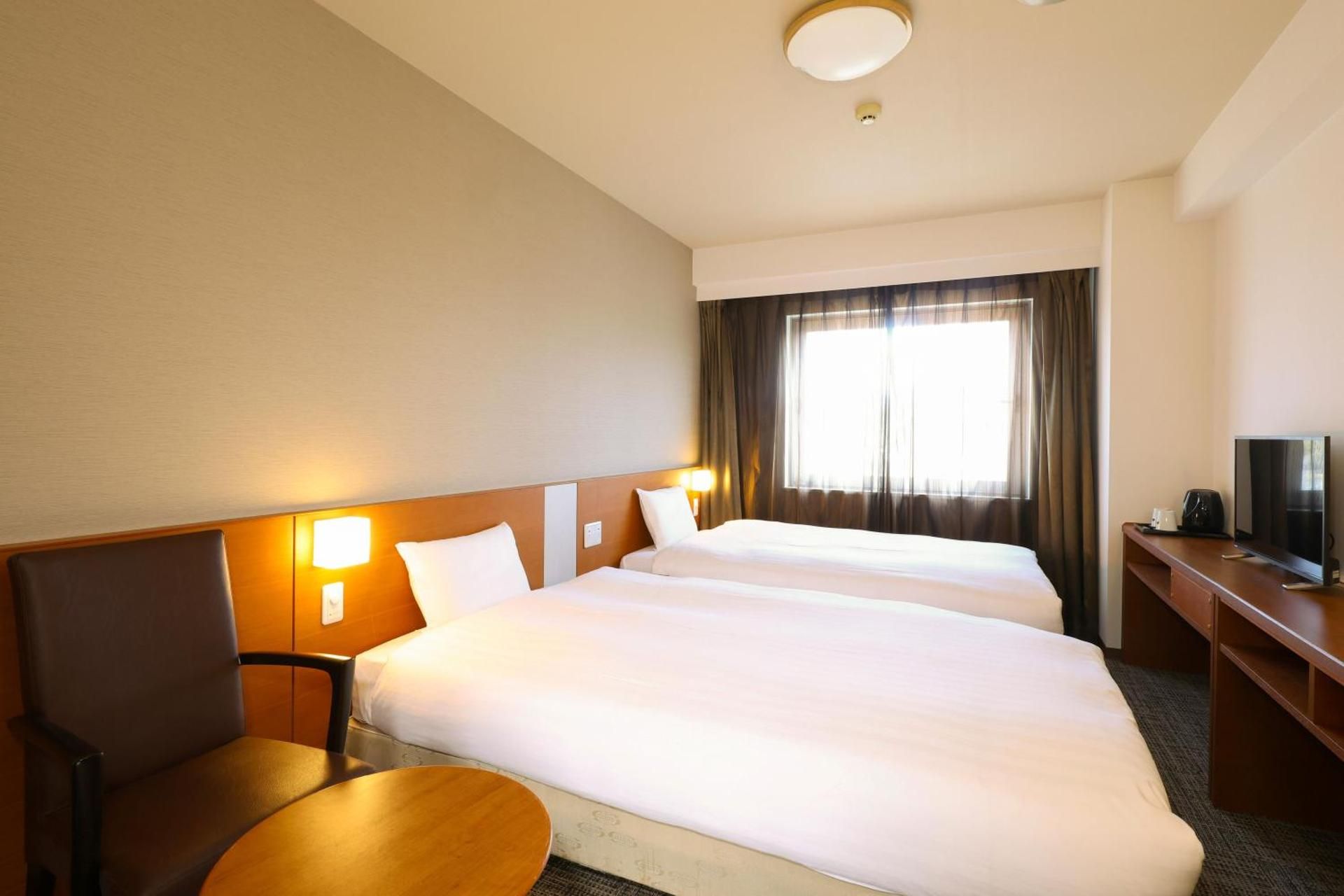 room selected at check-in - non-smoking