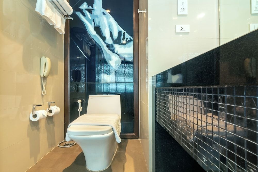 M2 de Bangkok Deluxe Room 16