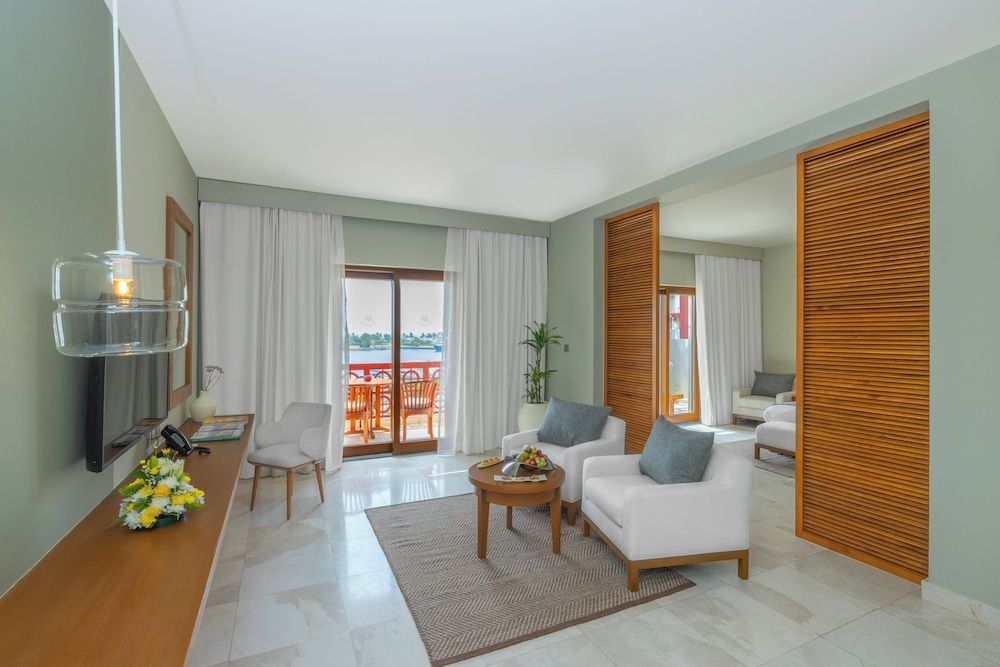 Sifawy Boutique Hotel Marina Suite 6
