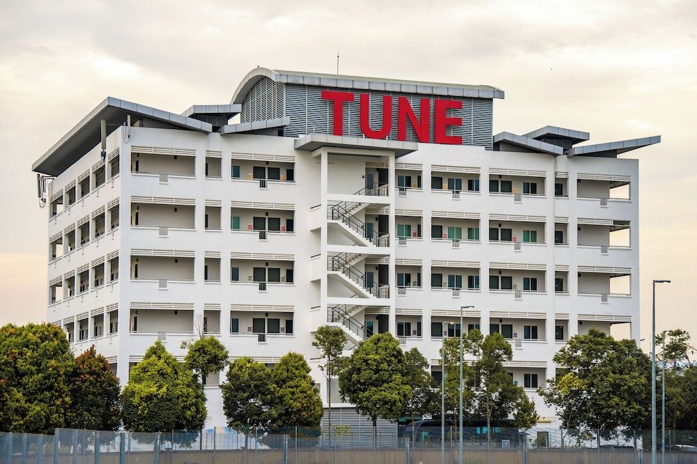 undefined Tune Hotel KLIA Aeropolis 5