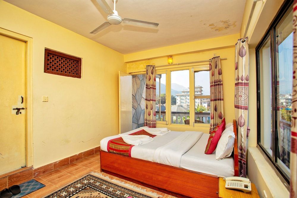 undefined Hotel Grand Holiday 10