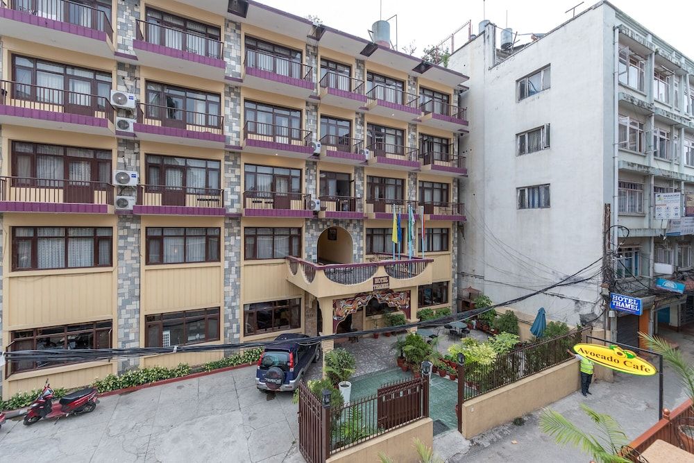 undefined Hotel Thamel 3