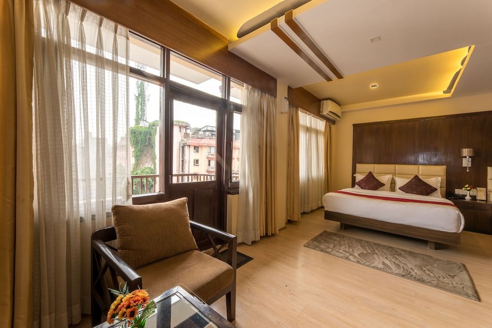 Hotel Thamel Deluxe Double or Twin Room, Balcony, City View 4