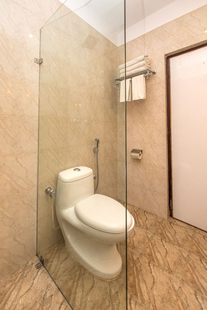 Hotel Thamel Deluxe Double or Twin Room, Balcony, City View 8