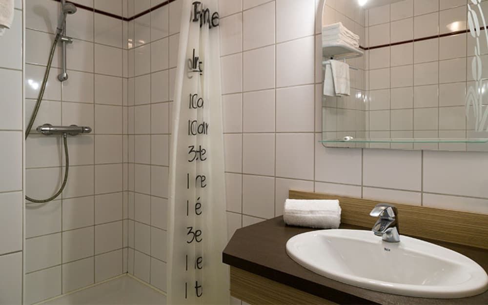 The Originals City, Hôtel Hélios Comfort Double Room 9