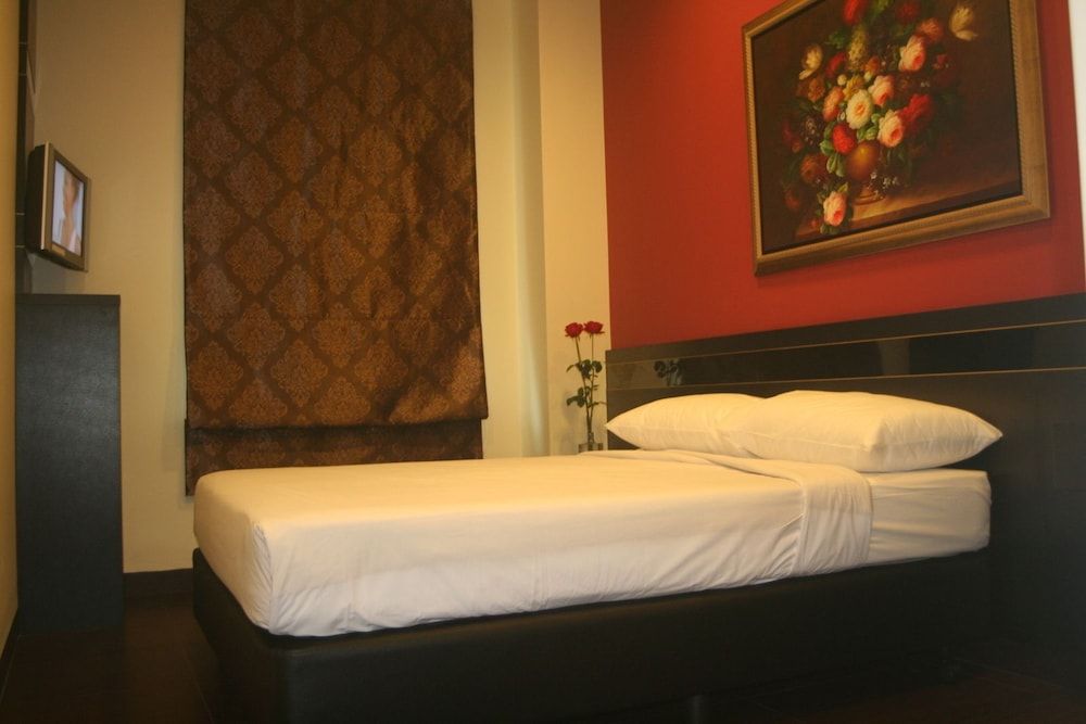 undefined Hotel 81 Kovan 8