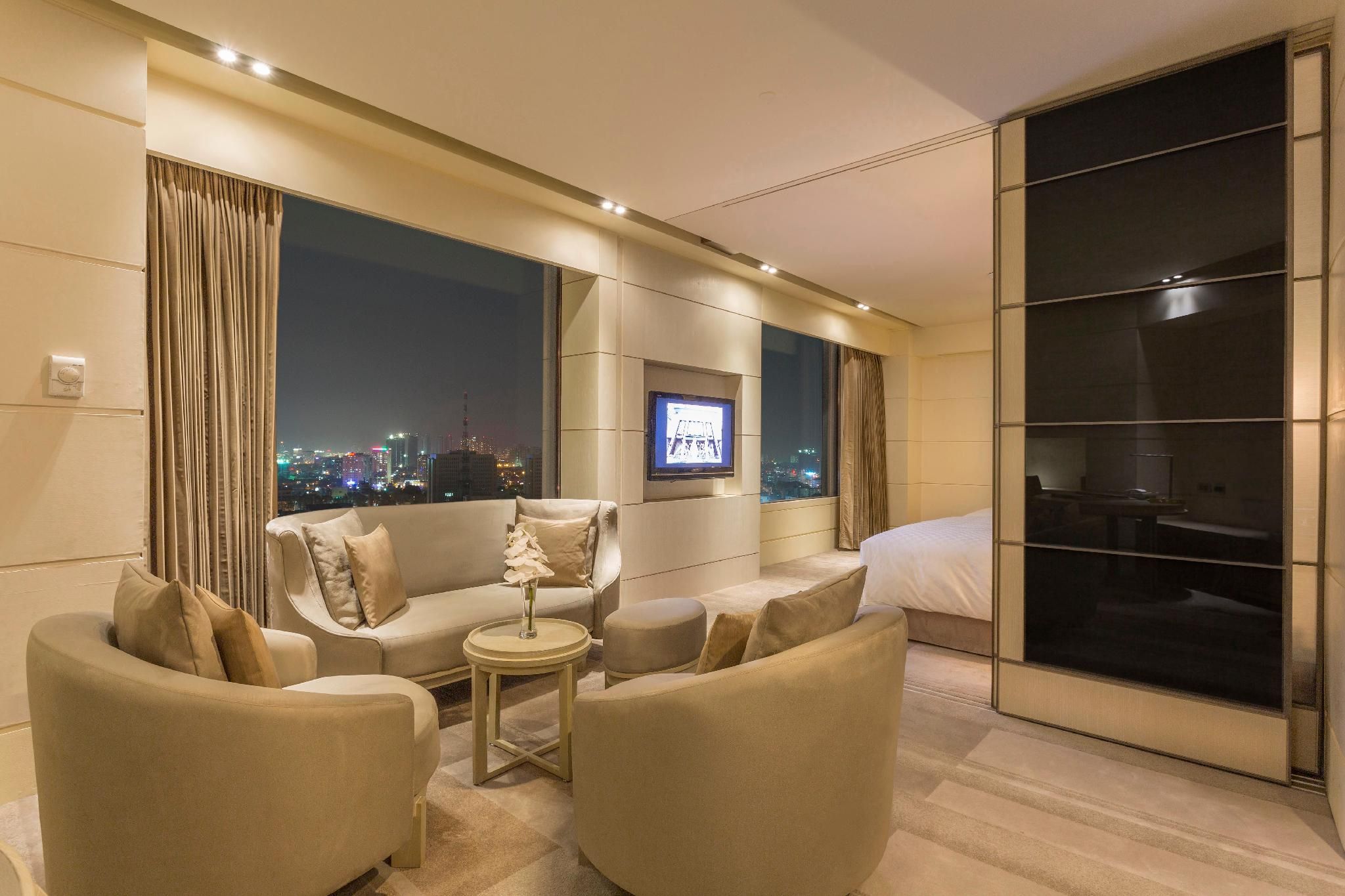 undefined Hotel Nikko Saigon 7