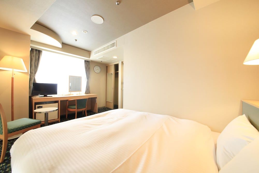 Consecutive Stay - Economy Double Room, Smoking