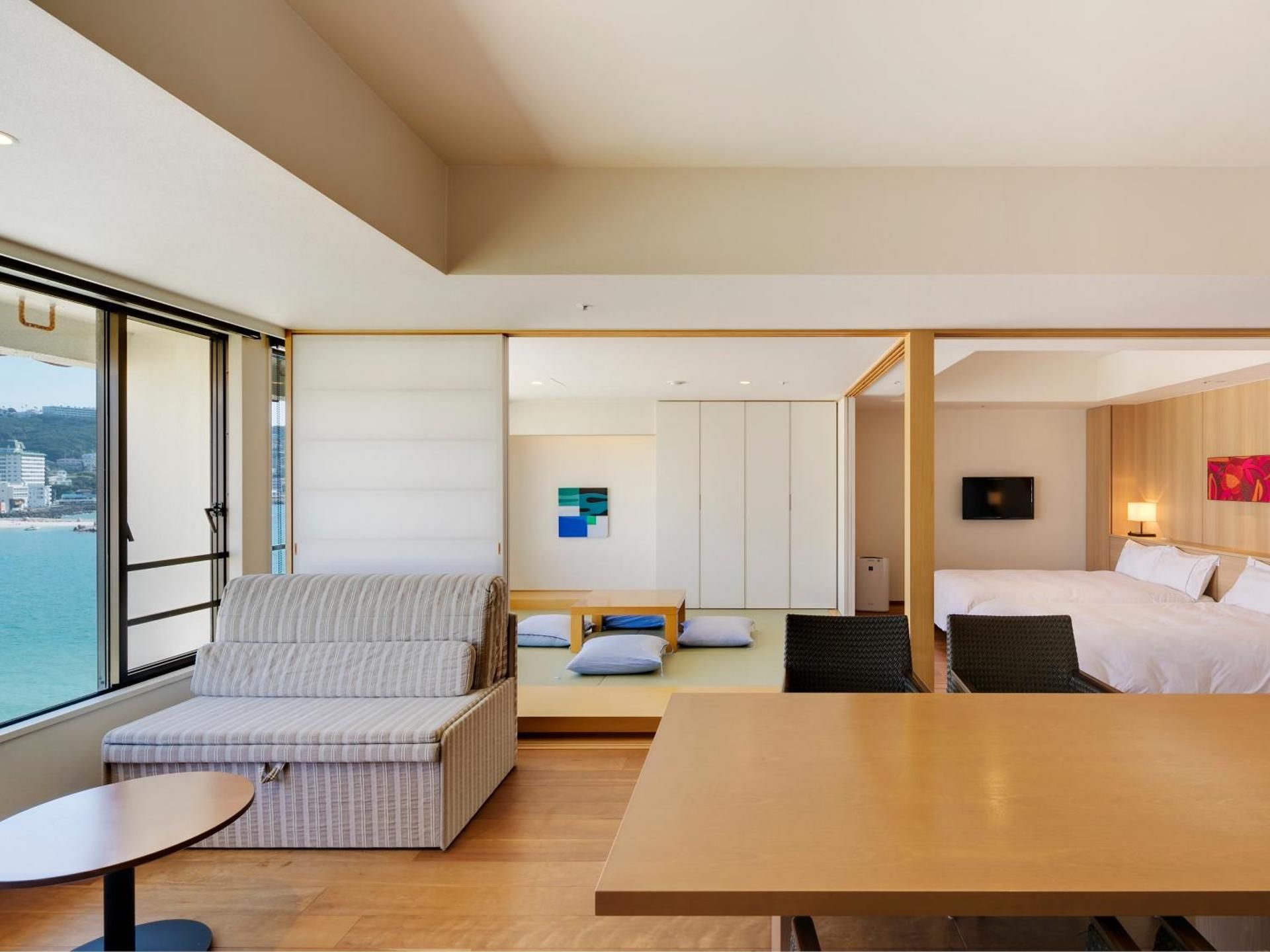 Royal Floor Japanese-Western Room with Ocean View - Non-Smoking