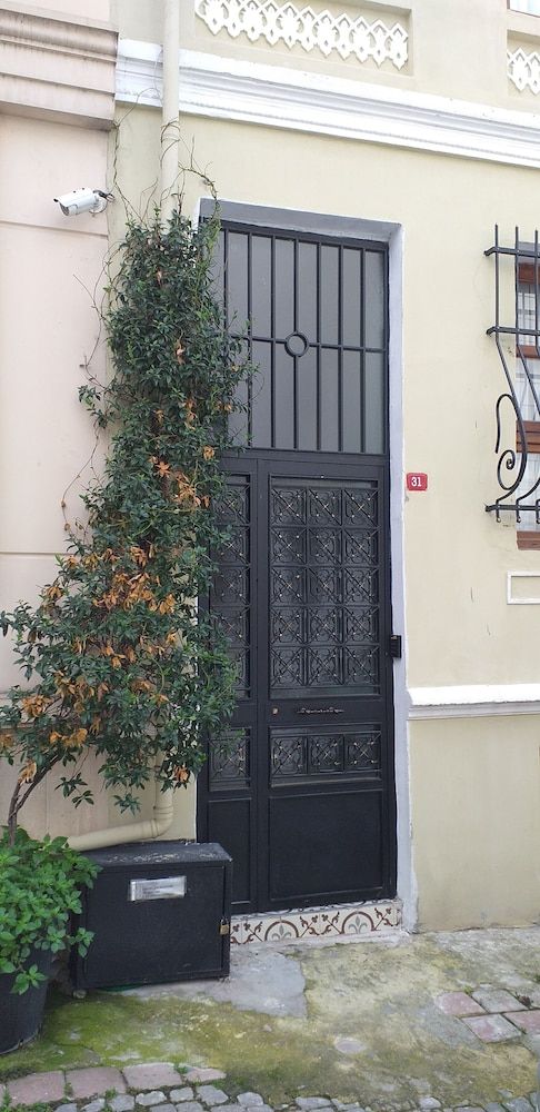 undefined Sultans Royal Hotel 9