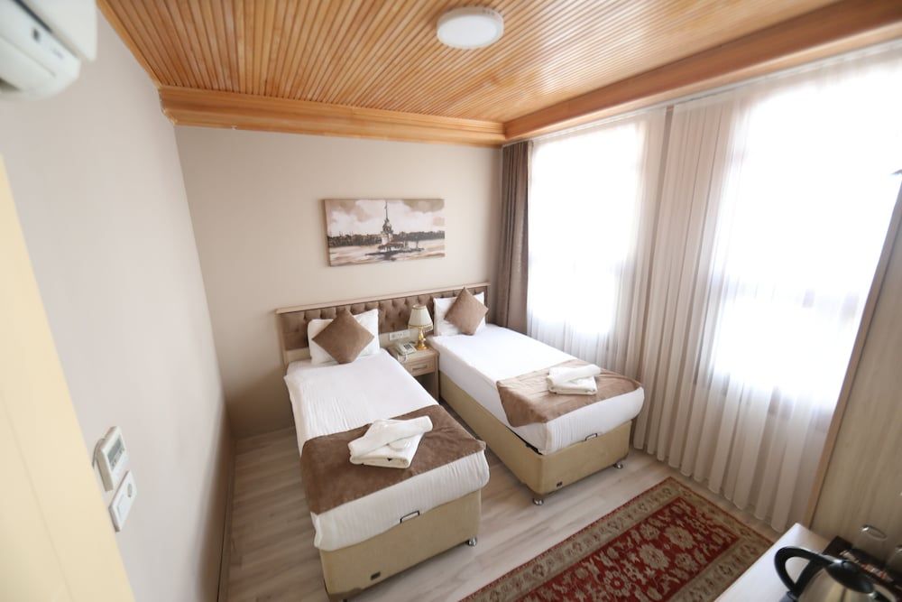 Economy Room, Twin Beds
