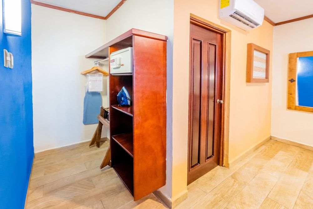 Hotel Hacienda Inn Aeropuerto Premium Room 8