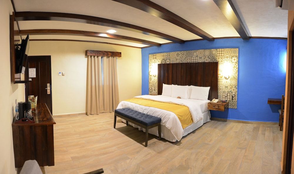 Hotel Hacienda Inn Aeropuerto Suite, 1 Bedroom (Master)