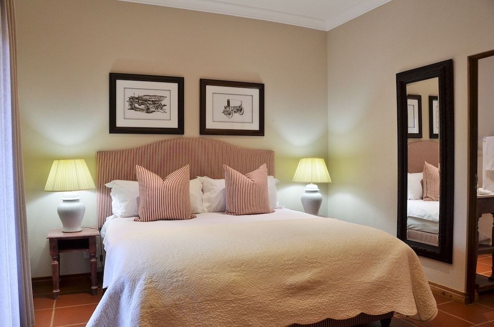 African Hills Safari Lodge & Spa Classic Room 3