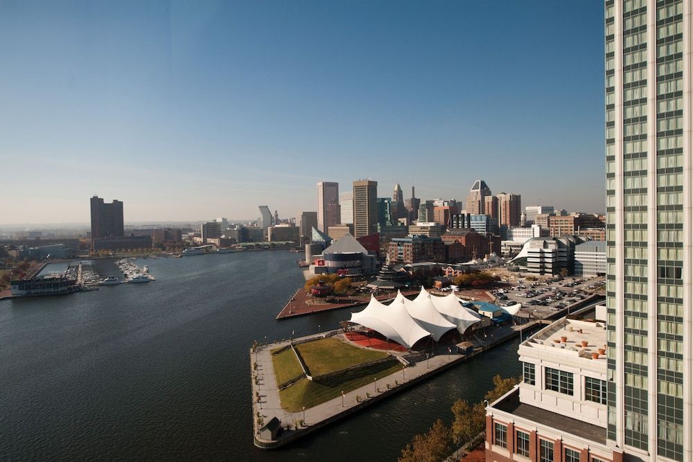 Four Seasons Hotel Baltimore Four Seasons, Executive Suite, 1 King Bed, Harbor View 3